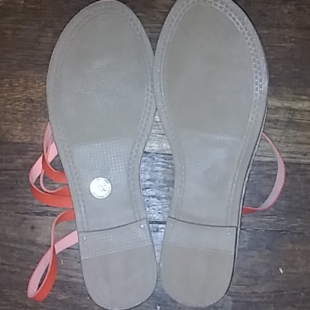 Sandals - Picture 2 of 3